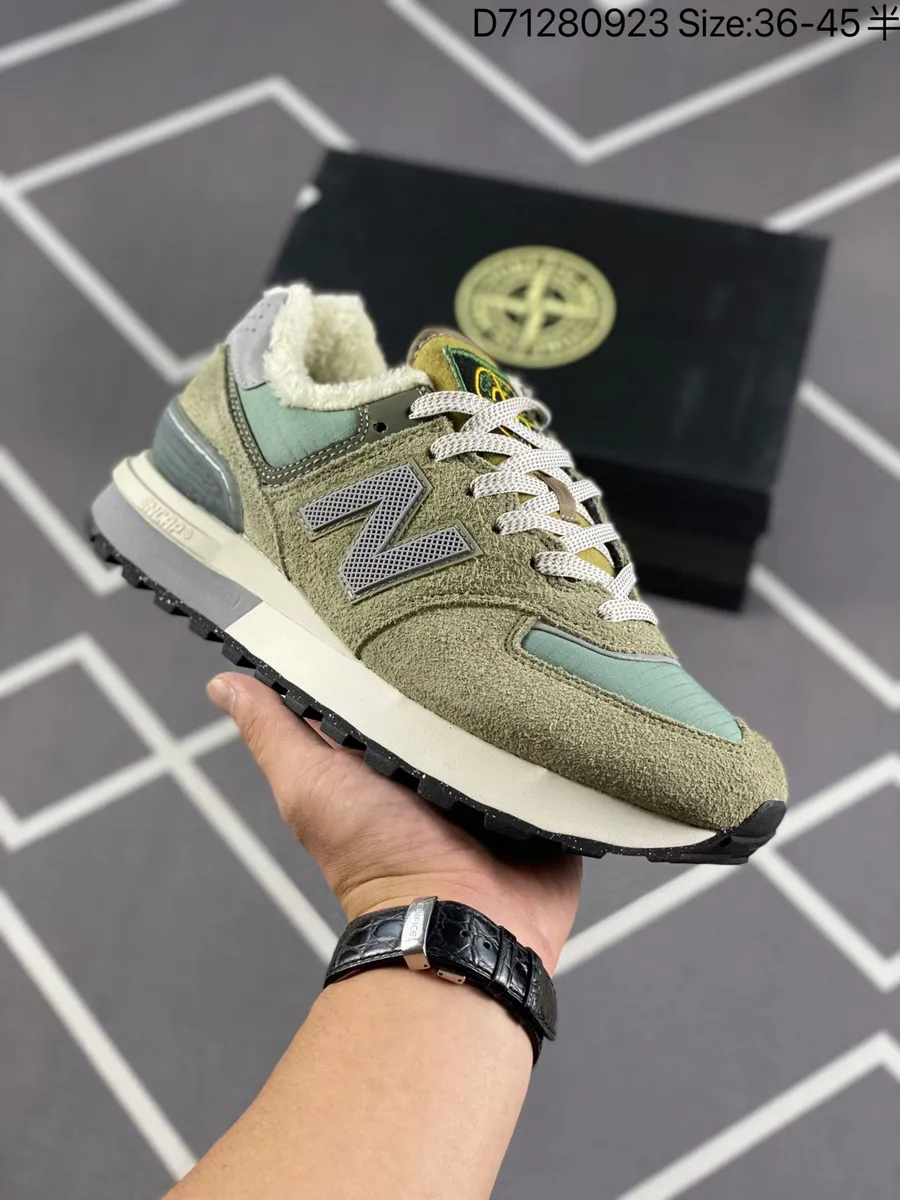 Кроссовки New Balance Stone Island x 574 Legacy sporthas 192102257