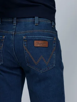 Джинсы прямые классические утепленные Wrangler 192275990 купить за 3 118 ₽ в интернет-магазине Wildberries