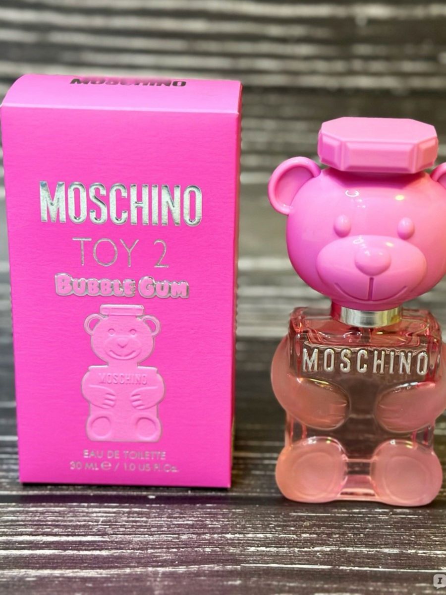 Духи москино той 2 бабл гам. Moschino Toy 2 Bubble Gum. Туалетная вода Москино розовый мишка. Москино розовый медведь. Москино той 2 Бубль ГУМ.