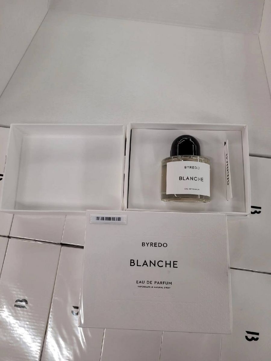 Byredo blanche аналоги. VIP Byredo Blanche Eau de Parfum. Byredo Blanche как произносится.