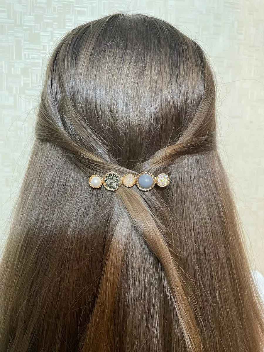 Заколки для волос: 15 классических решений и 8 актуальных hair-тенденций