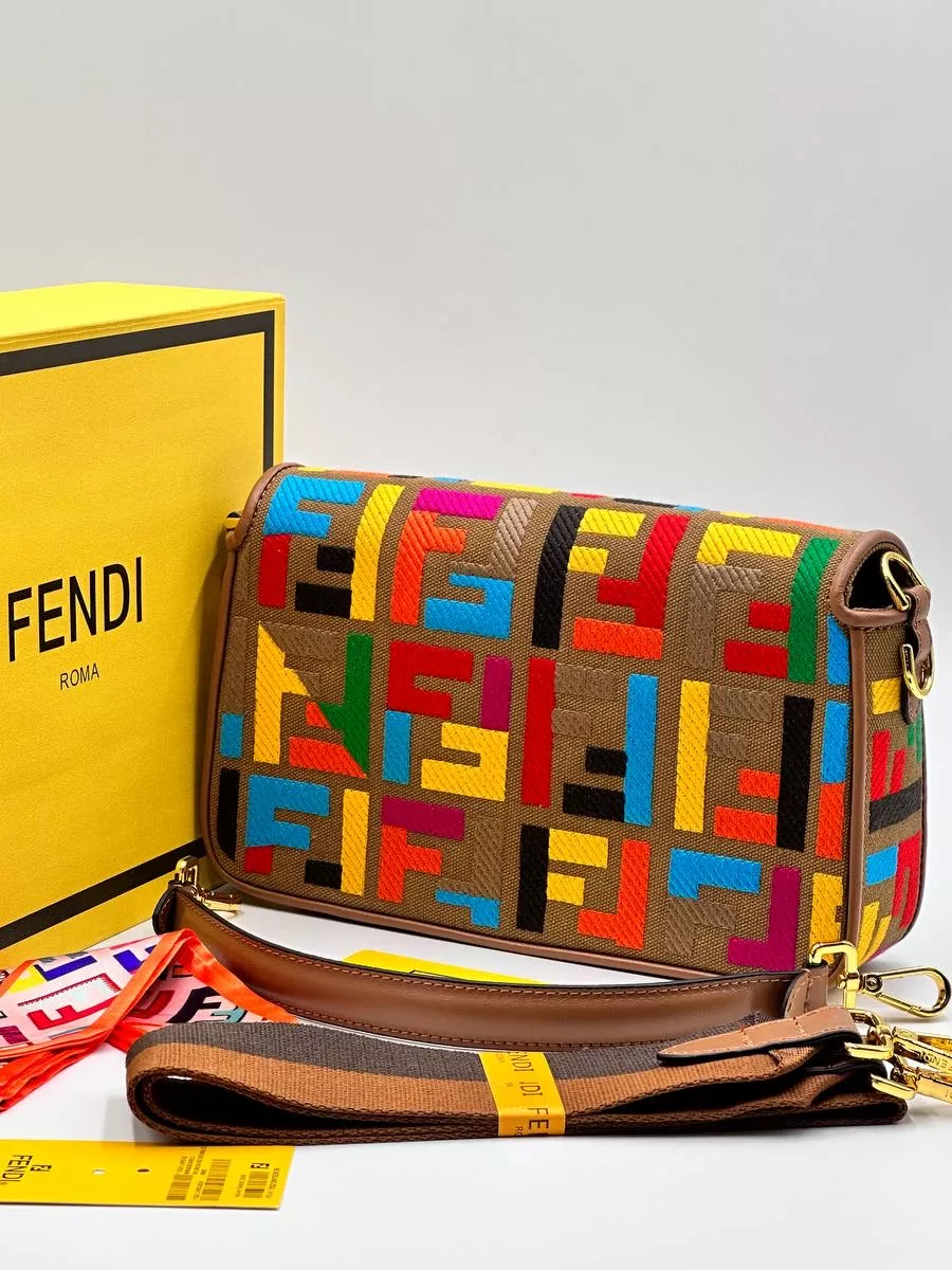 Fen store di fendi