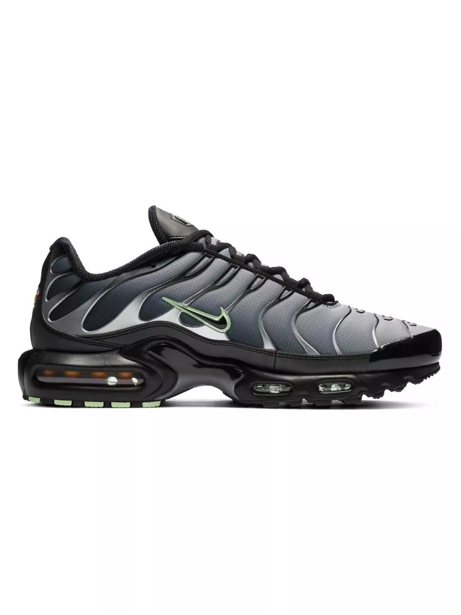 Air max plus dark green best sale