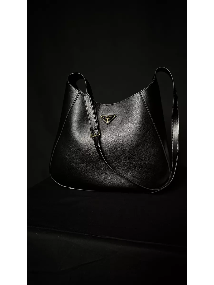 Сумка Prada