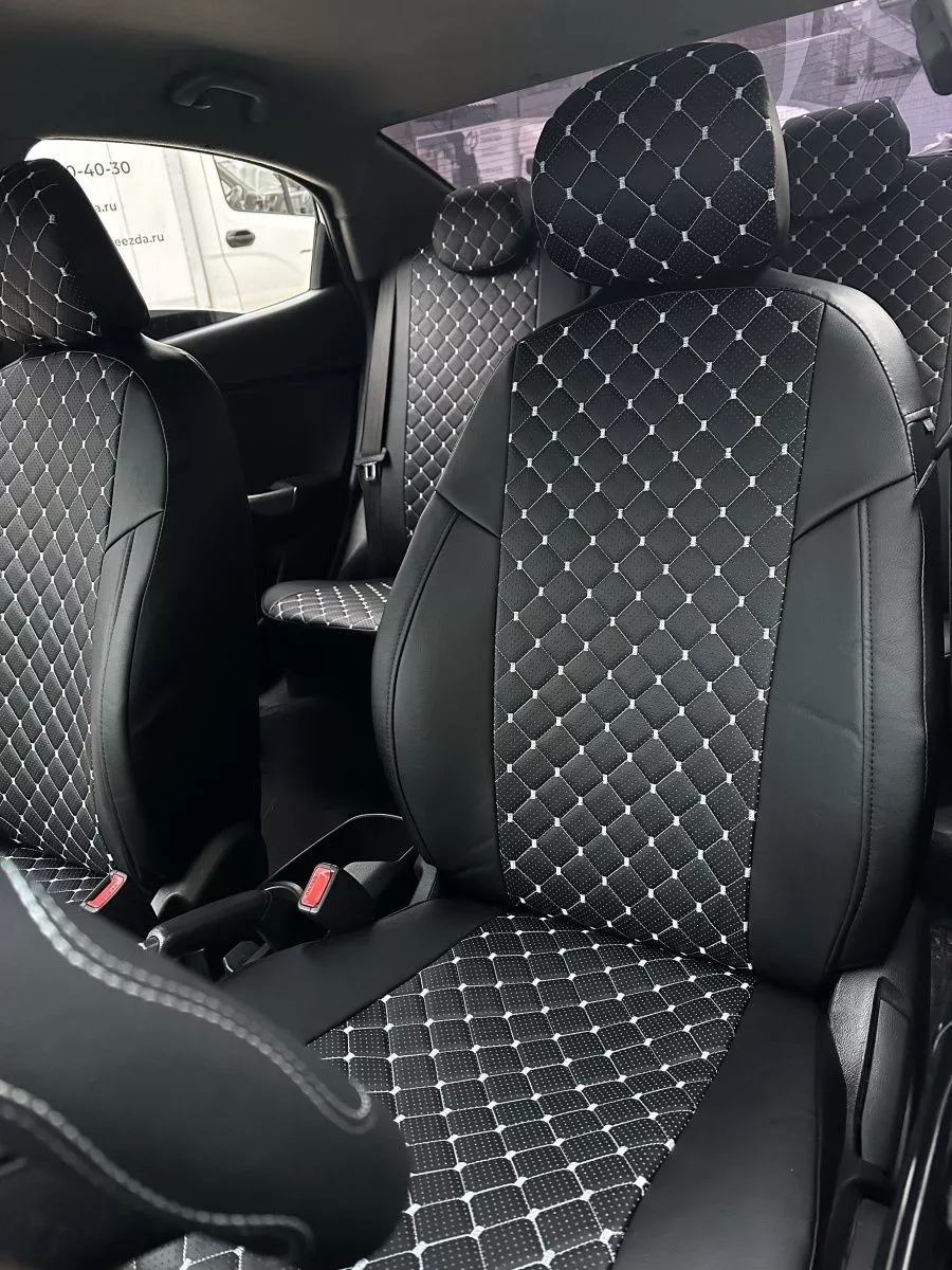 Чехлы Lada Vesta...